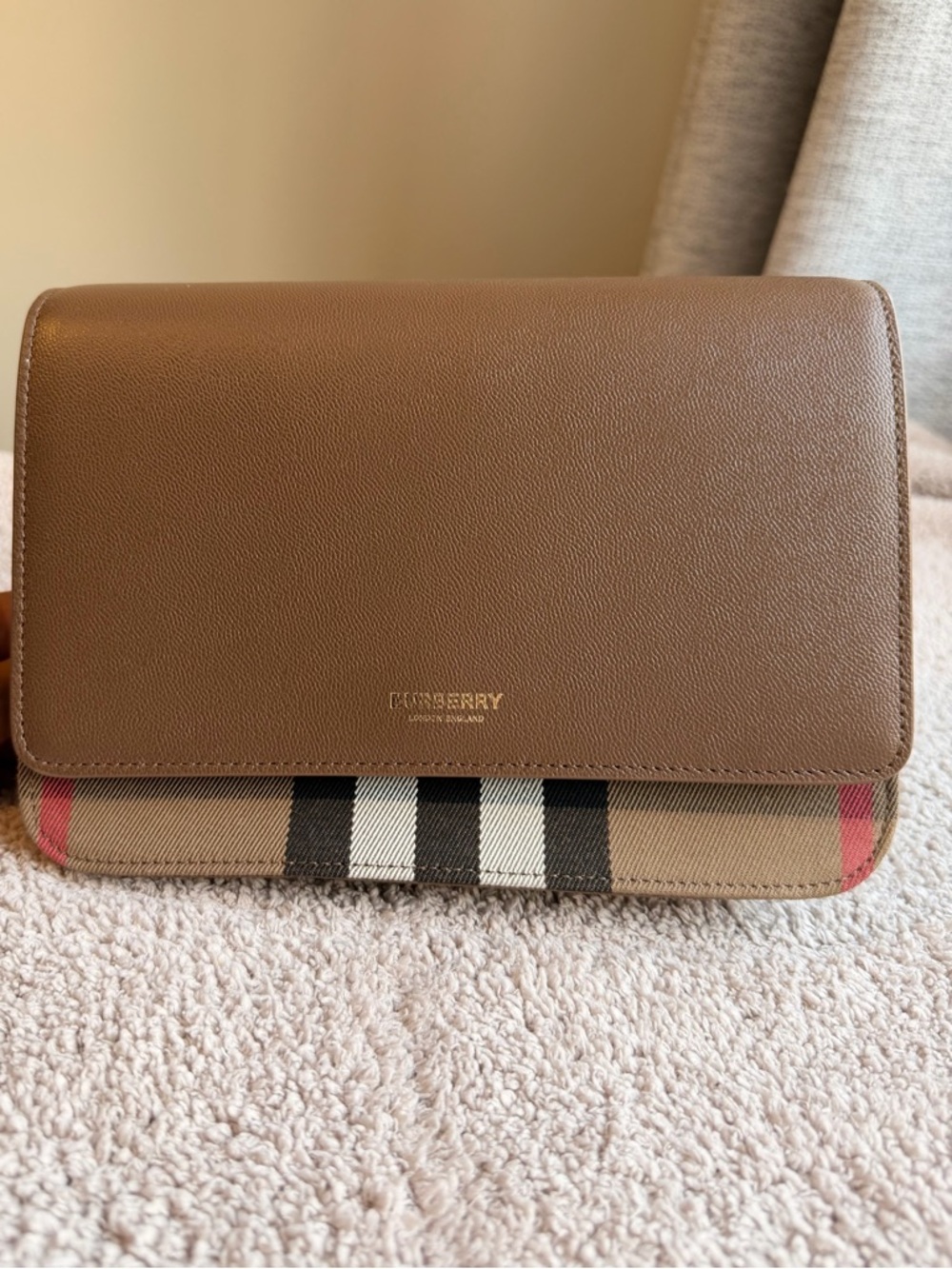 Burberry Mackford with Classic Check Shoulder Bag/Clutch